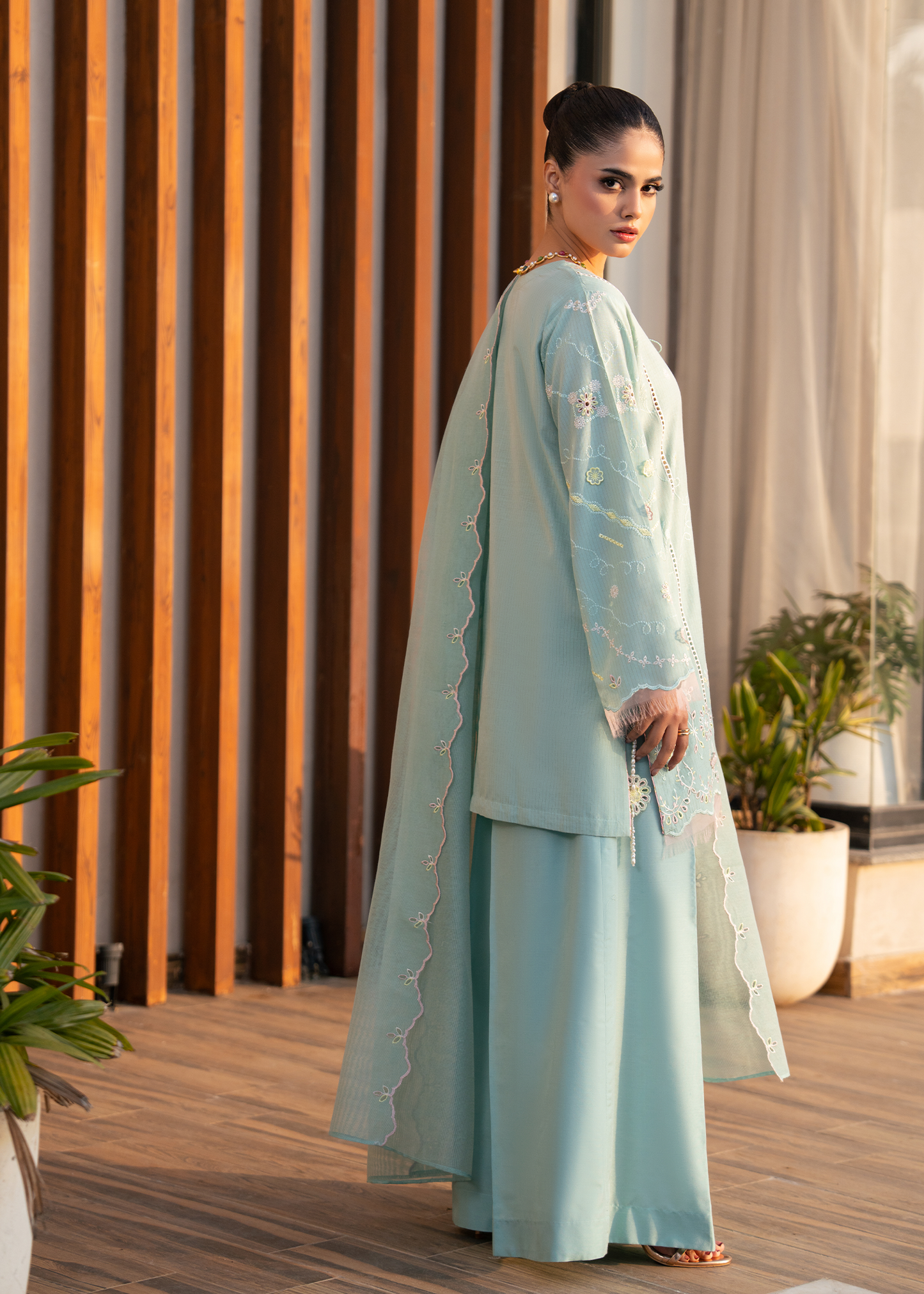 Misty Sea Green Festive Pret