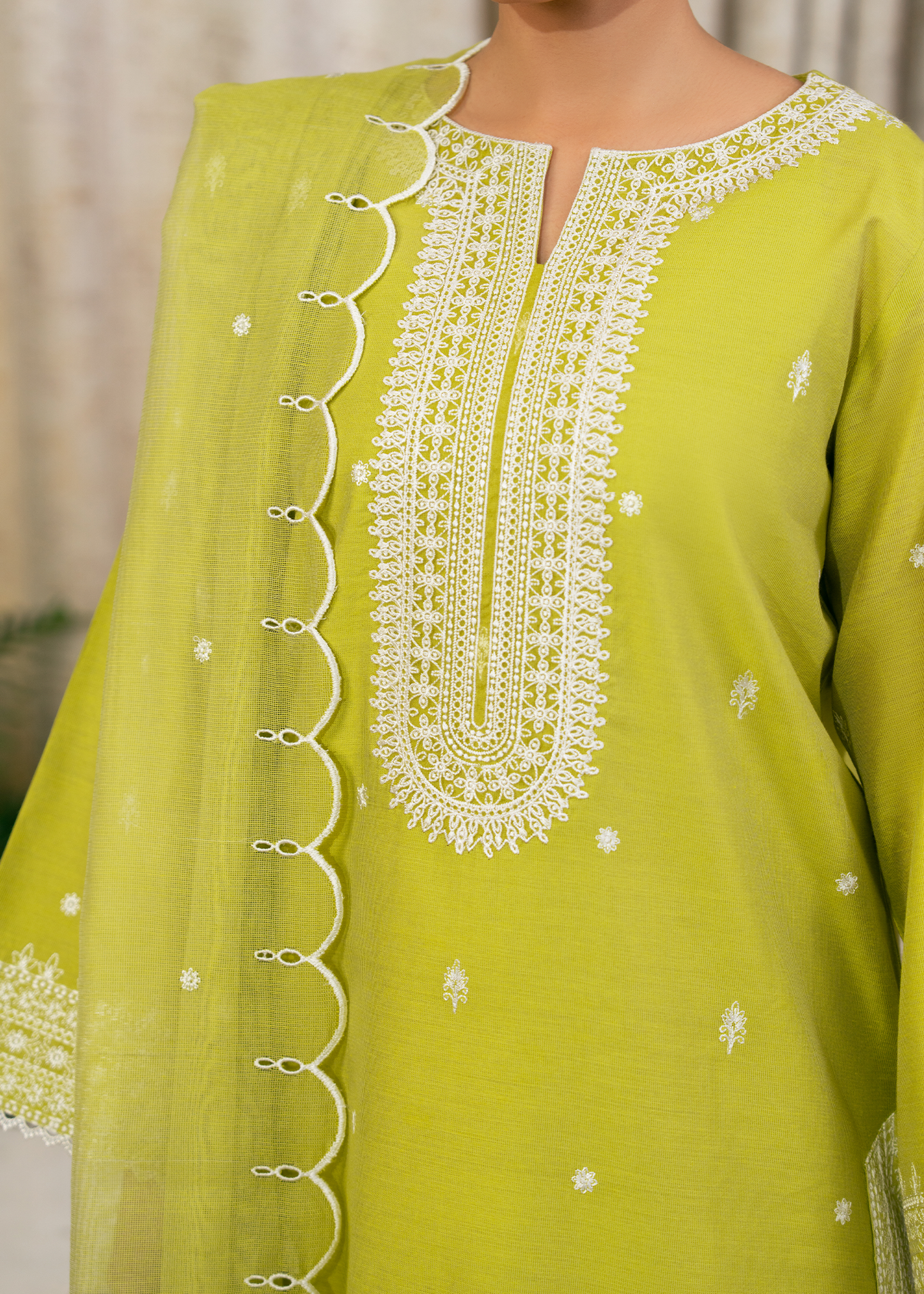 Lime Green Festive Pret