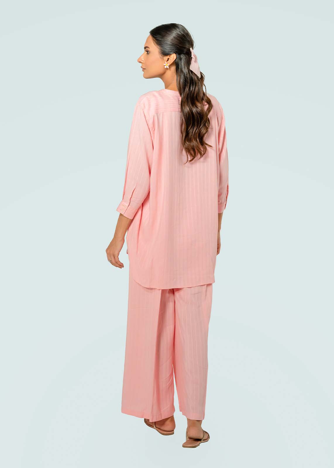 trendy women's clothing