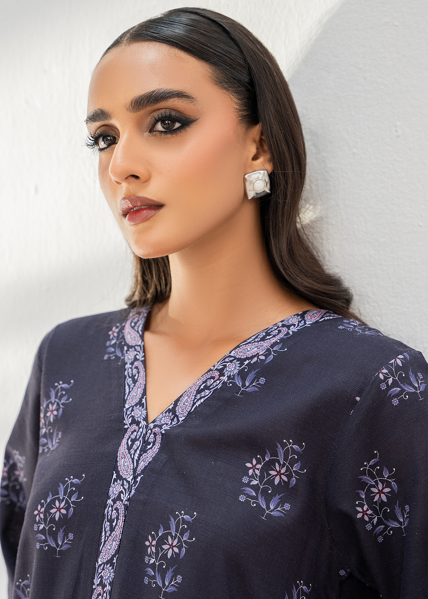 printed lawn suits
