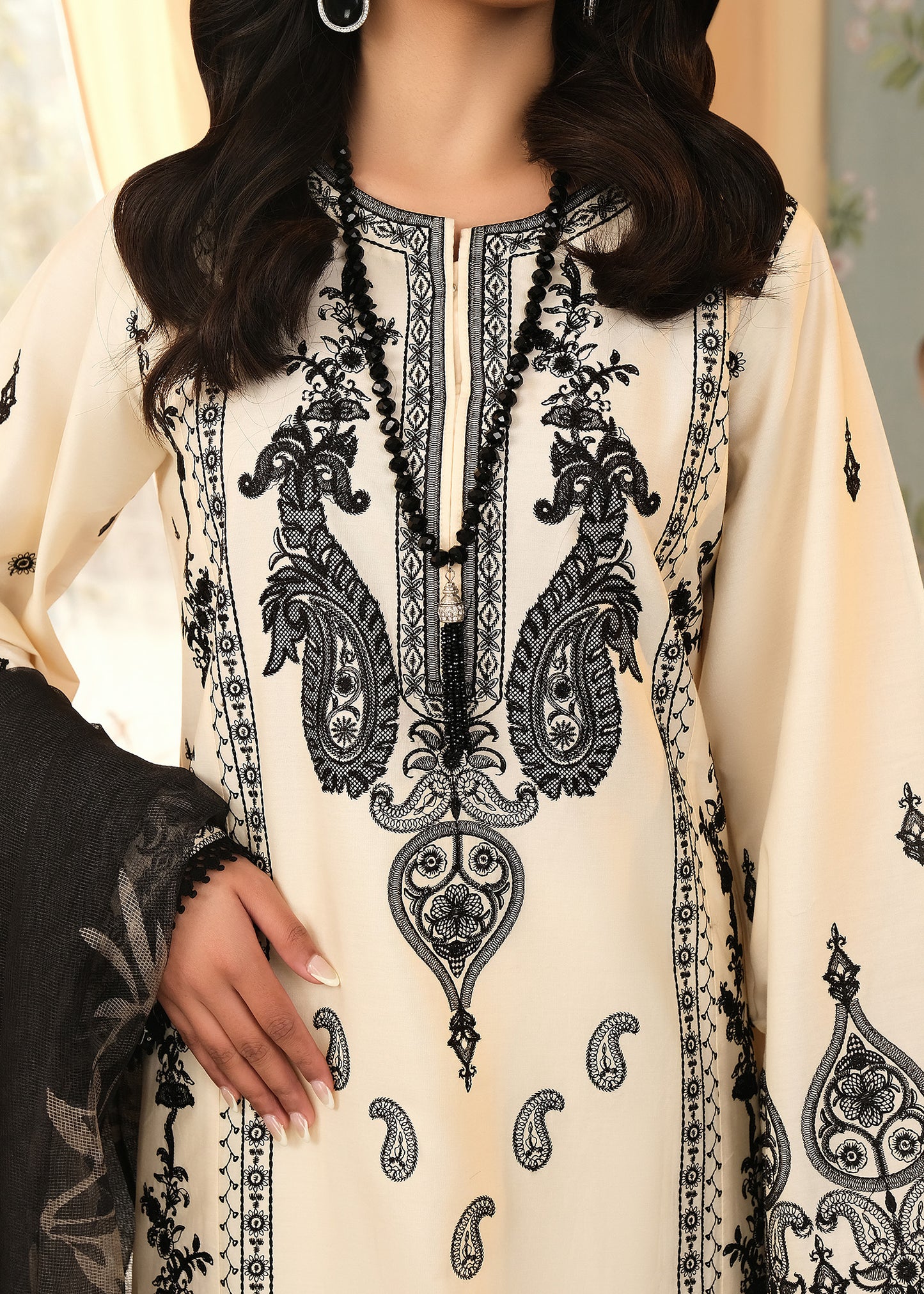 ladies brands in pakistan