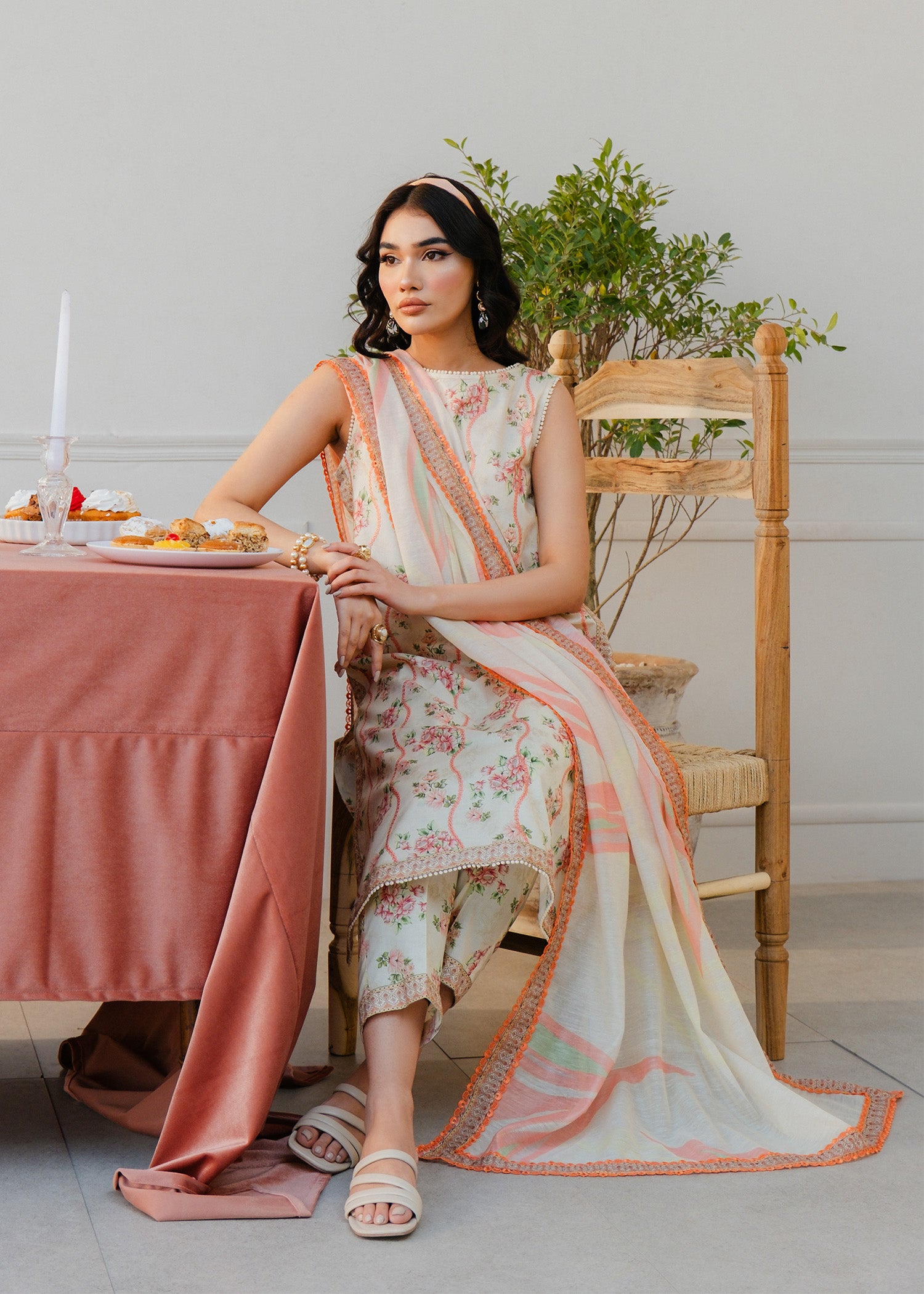 unstiched printed suits