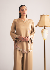Ora Beige Festive Pret