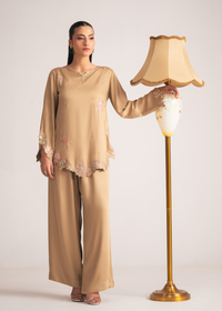 Ora Beige Festive Pret