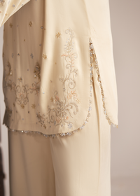 Mira Pearl Ivory Festive Pret