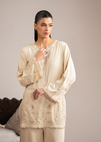 Mira Pearl Ivory Festive Pret