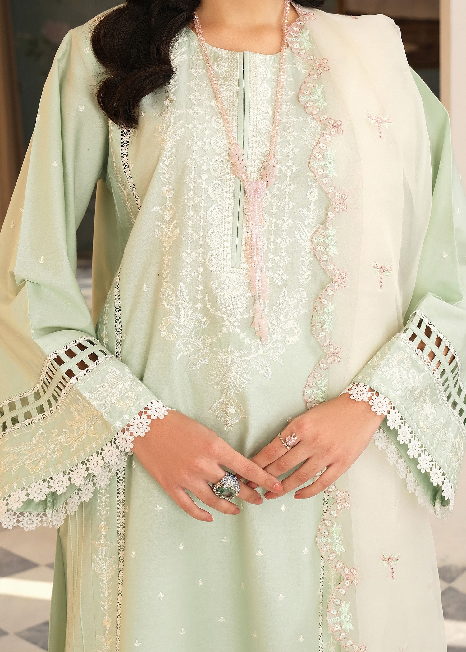 Pista Embroidered Suit