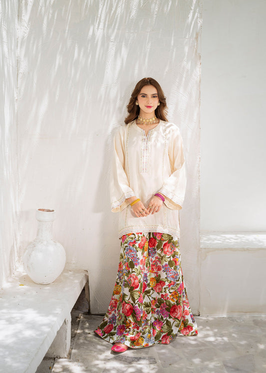 unstitched embroidered suits