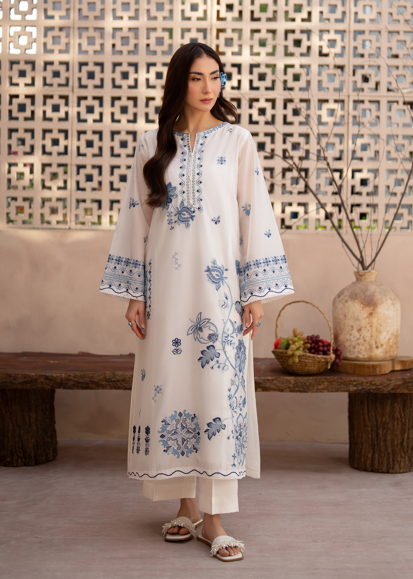 Seraphine White Festive Pret