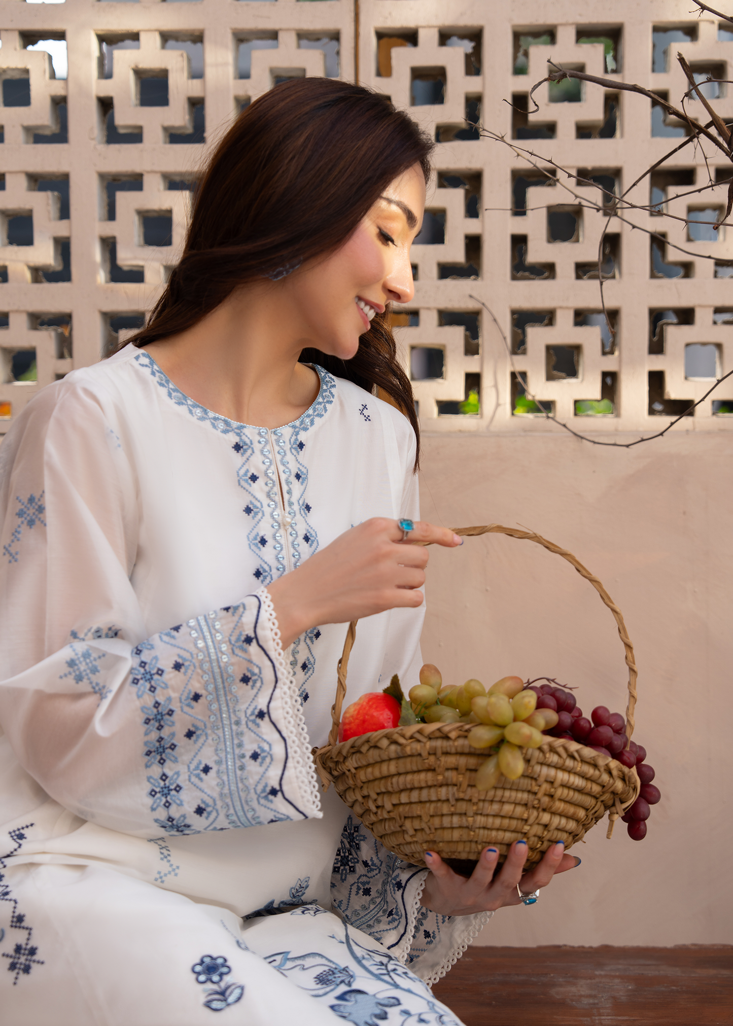 Seraphine White Festive Pret