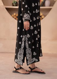 Zinnia Black Festive Pret