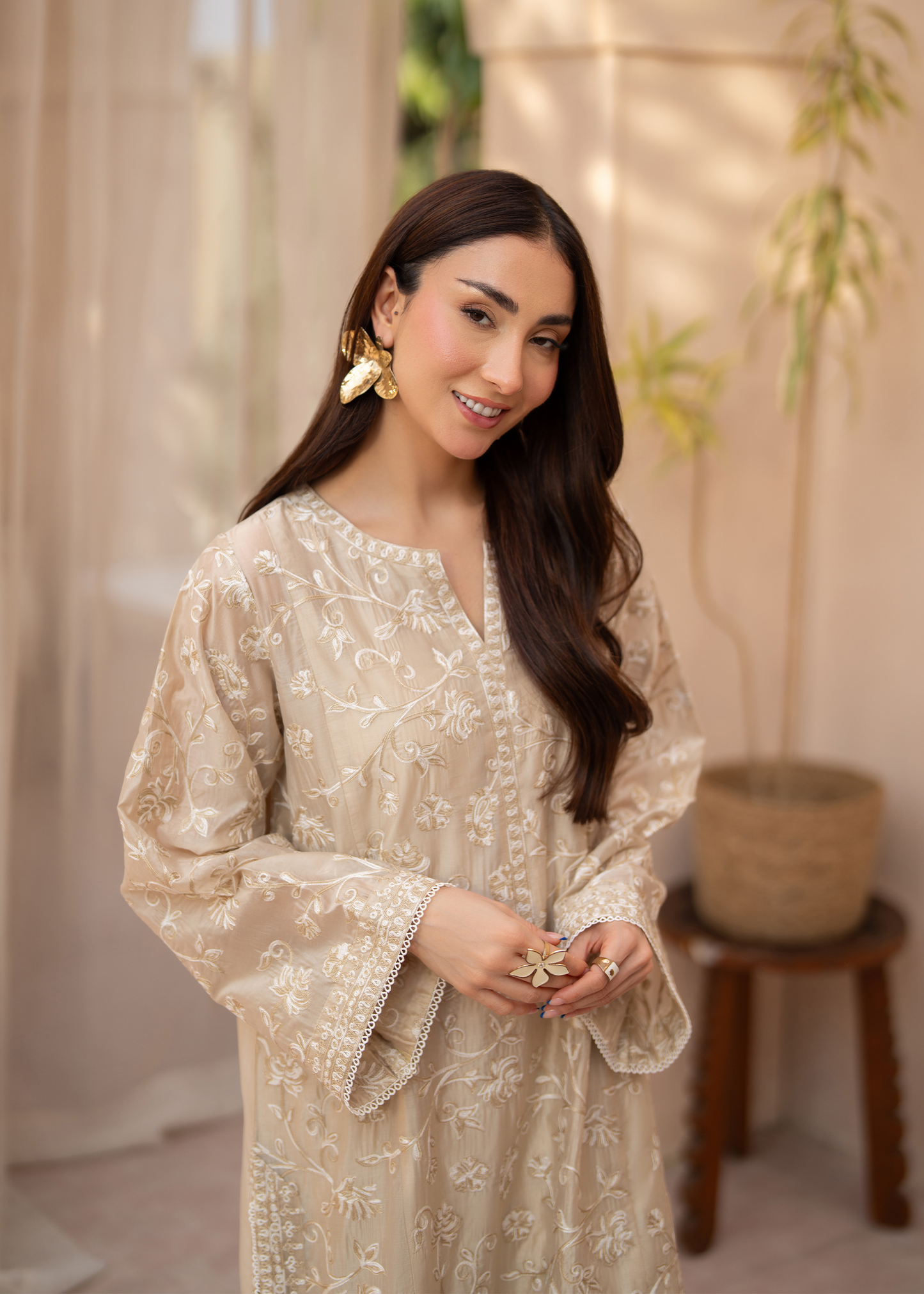 Daisy Beige Festive Pret