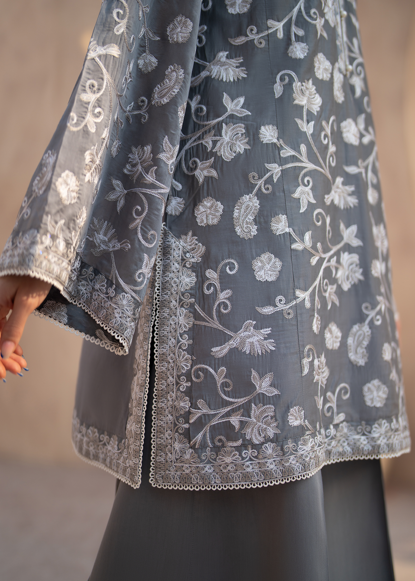 Aster Grey Festive Pret