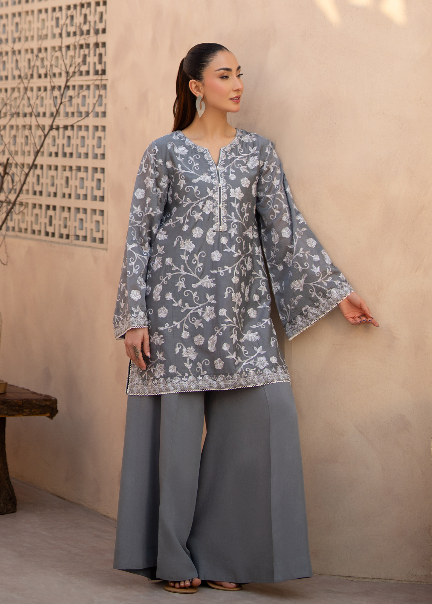 Aster Grey Festive Pret