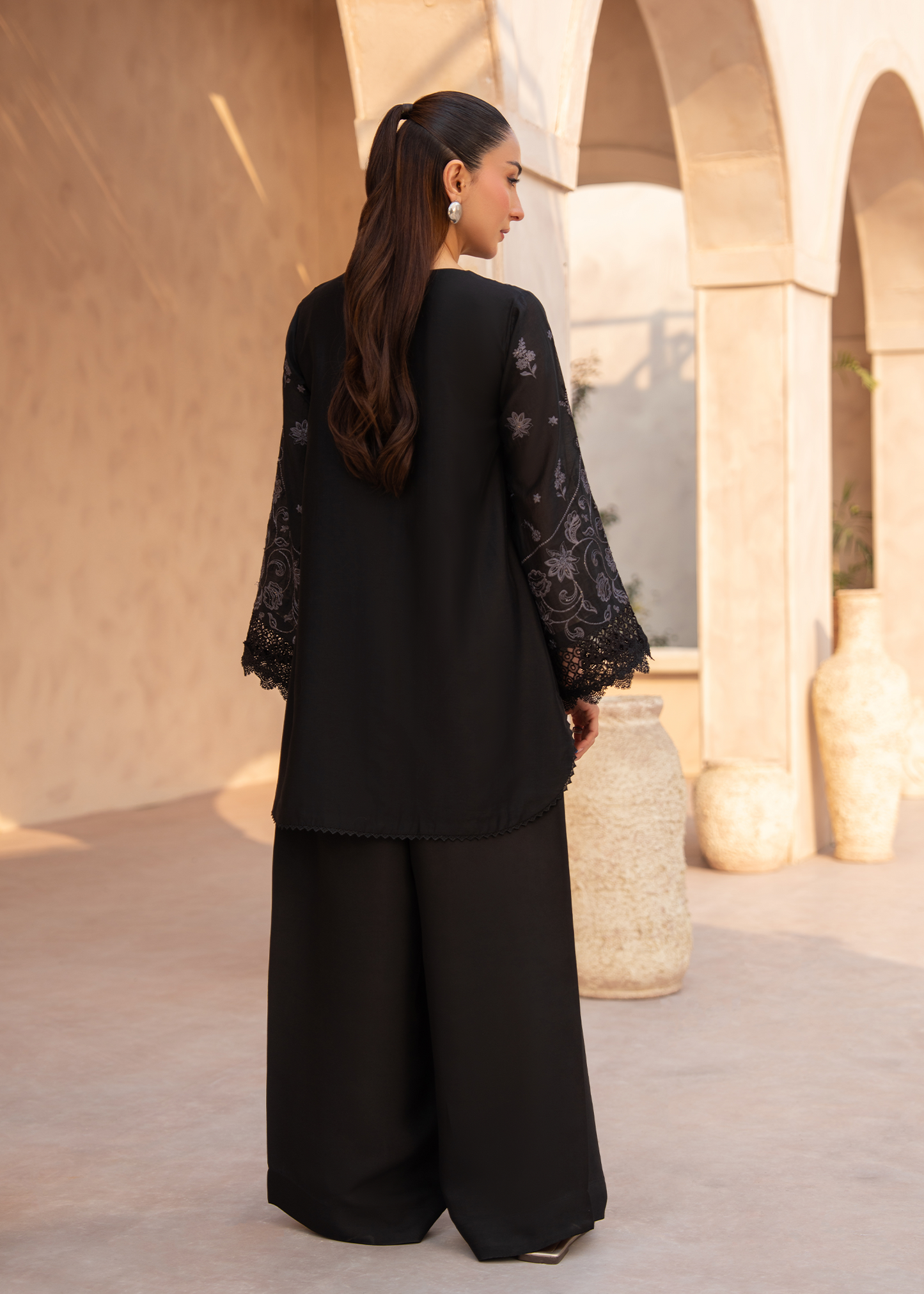 Solenne Black Festive Pret