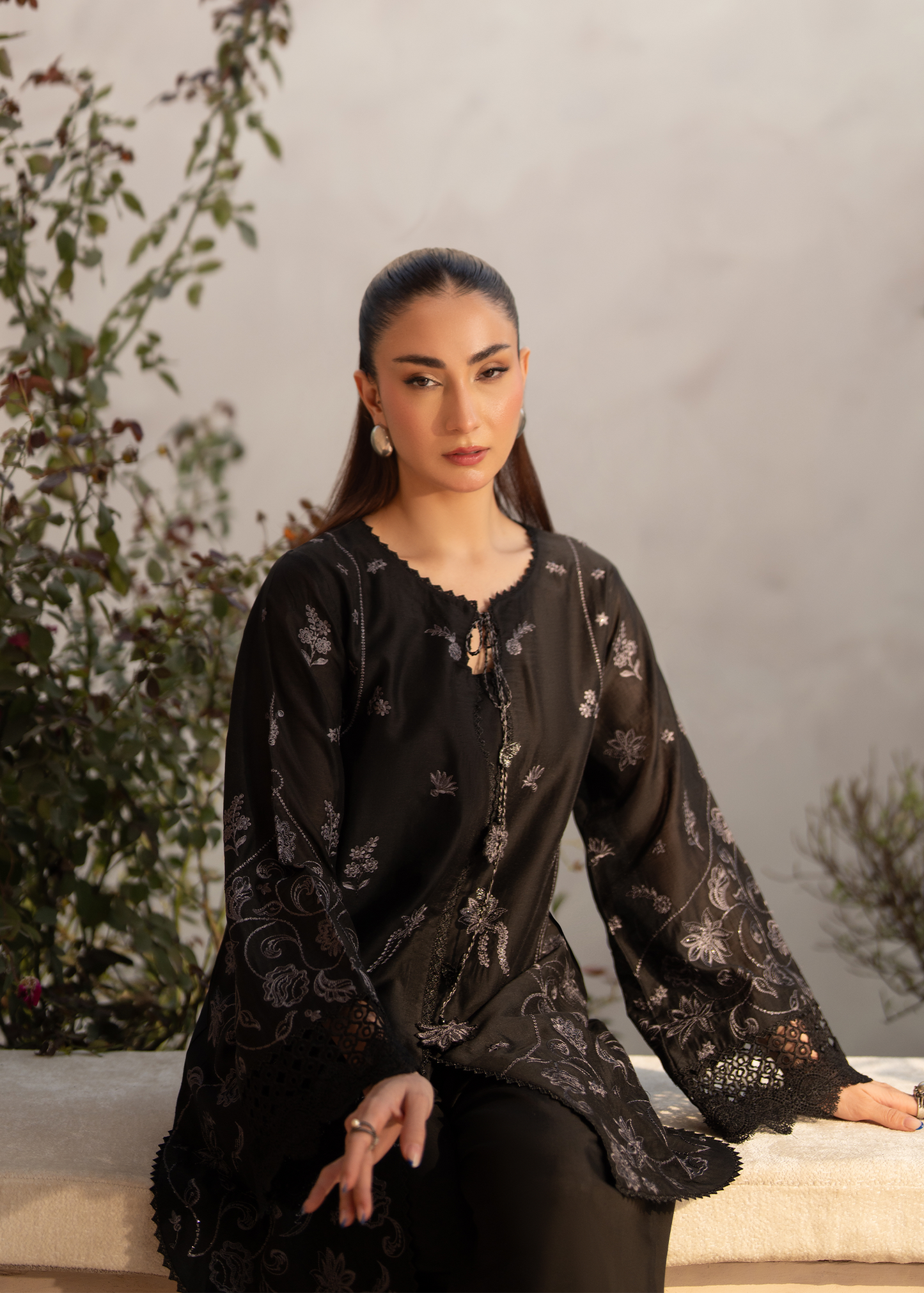 Solenne Black Festive Pret