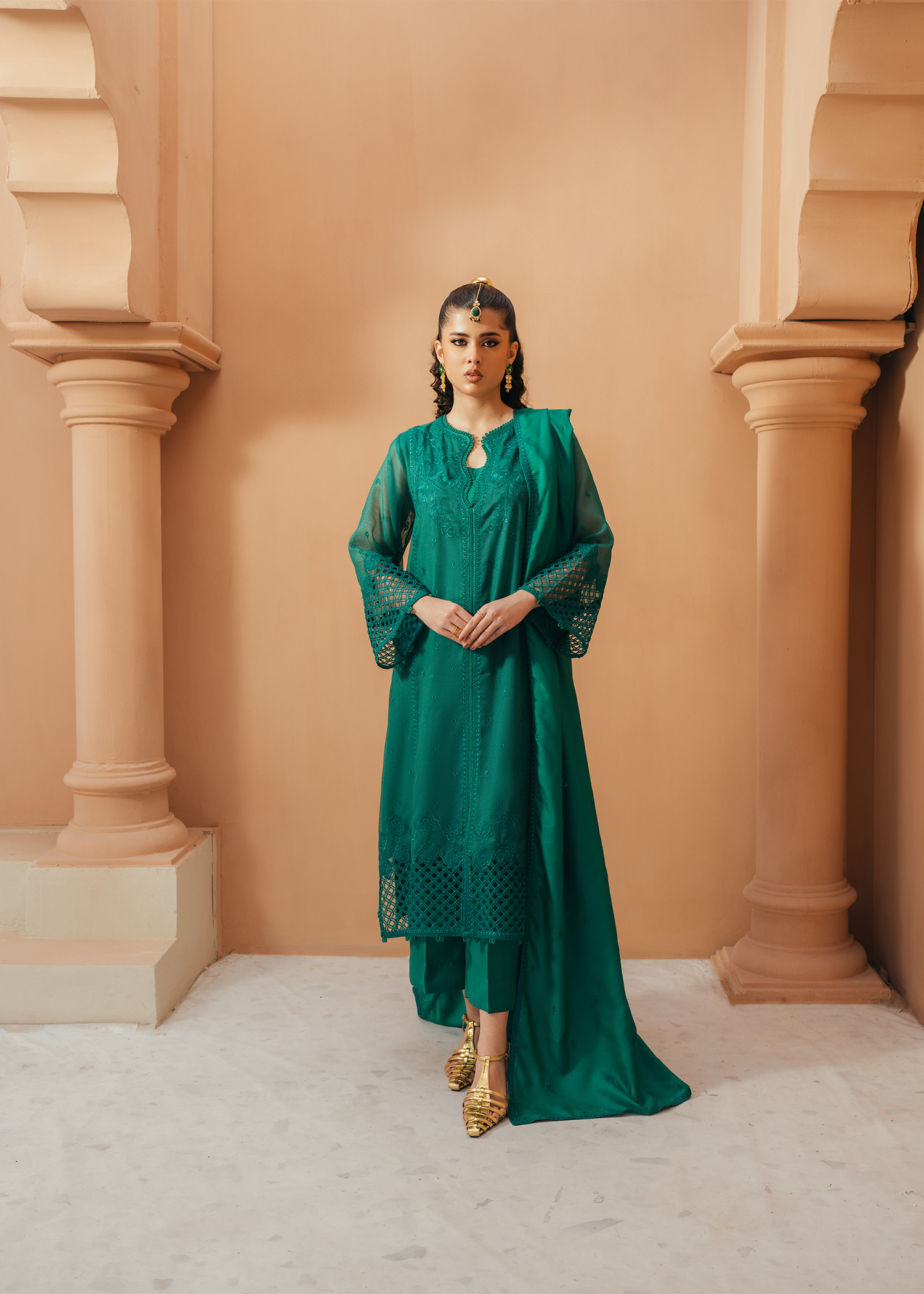 Green Khaddi Net Suit