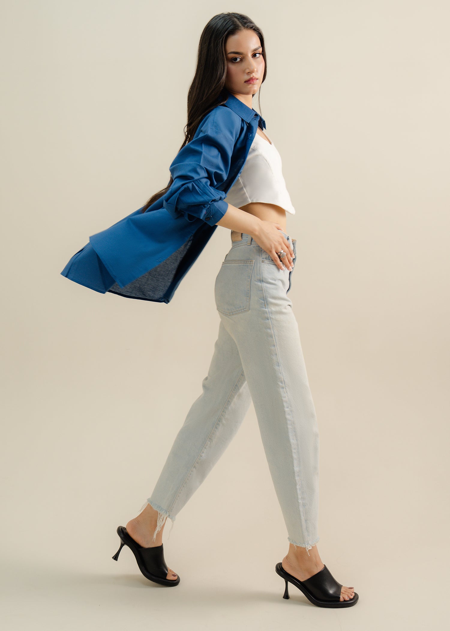 cropped button shirt