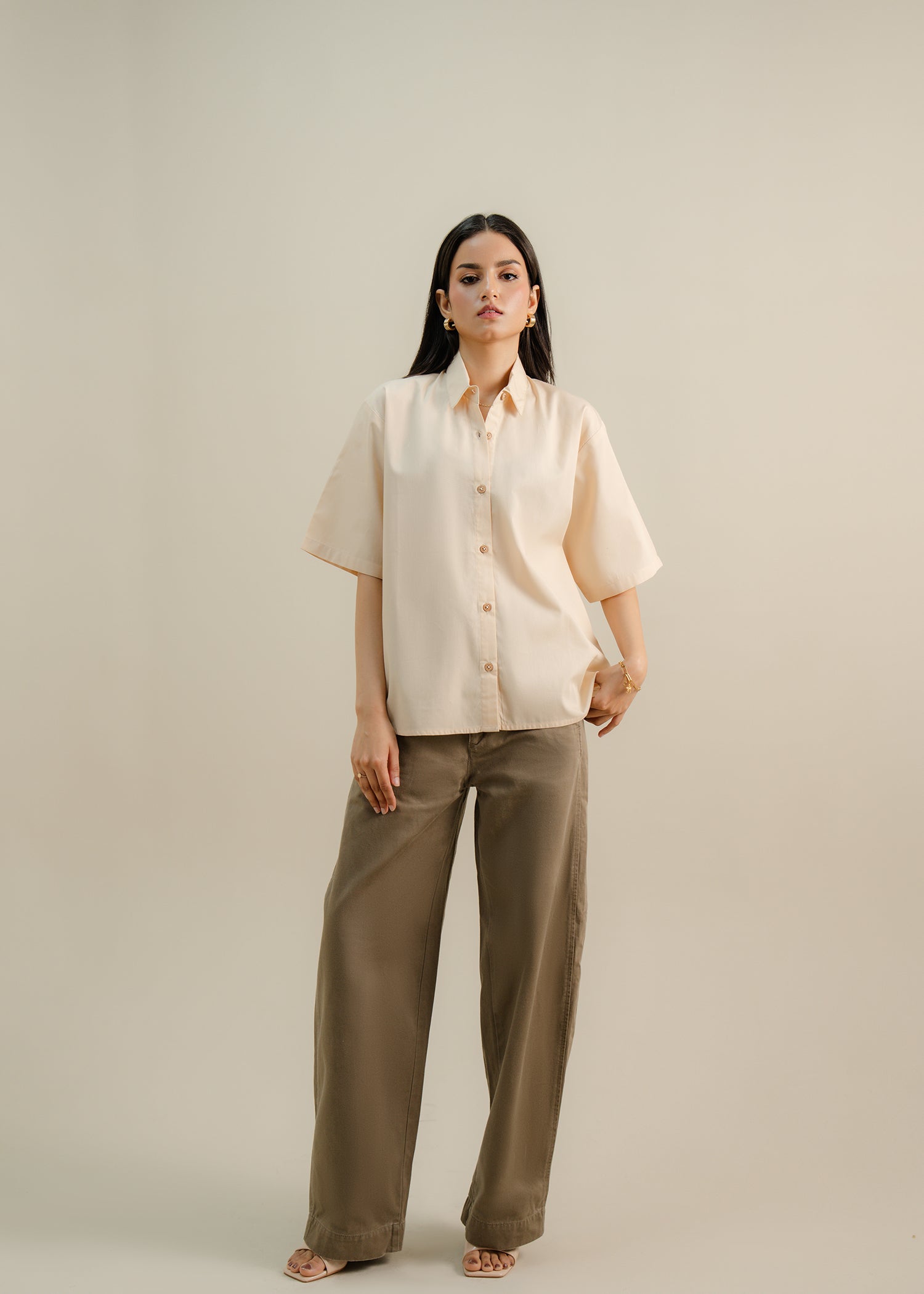 cropped button shirt